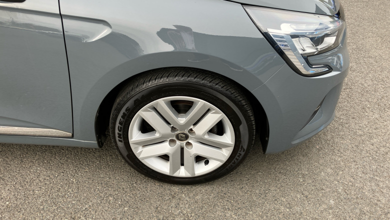 Renault Clio 1.0 TCe 100 Play 5dr Petrol Hatchback